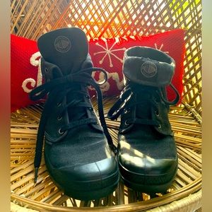 Women’s size 8.5 Black Palladium shoes